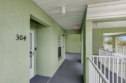 unit-304-2020 Willow Hammock Cir, PUNTA GORDA, FL, 33983-6742 | Card Image