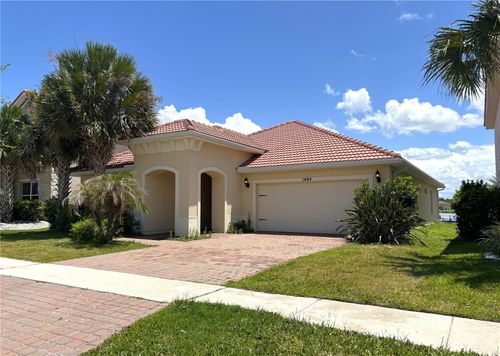 1404 Lanier Point Pl, KISSIMMEE, FL, 34746-2976 | Card Image