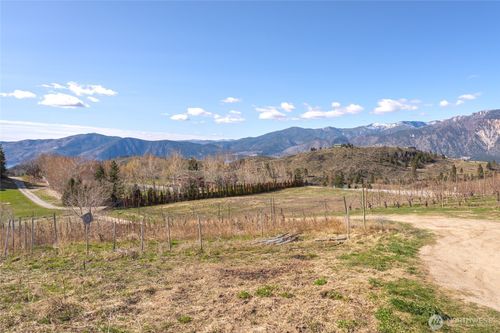 57 Raven Ln, Manson, WA, 98831-5814 | Card Image