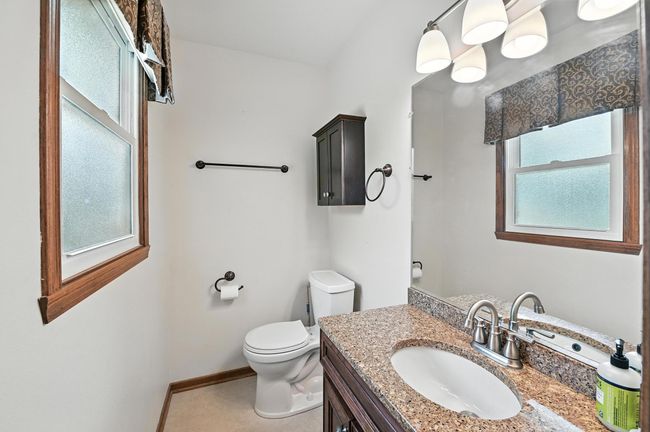 primary 1/2 bath | Image 10