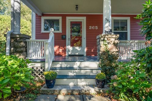 365 Weston Rd, Wellesley, MA, 02482-2345 | Card Image