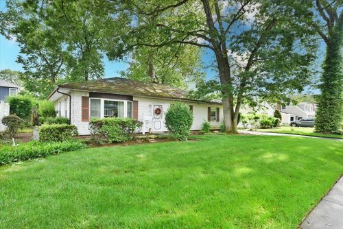20 Boston Ave, Massapequa, NY, 11758-3815 | Card Image