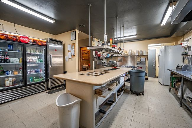 101 N Maple St, Home with 0 bedrooms, 2 bathrooms and null parking in Bainbridge OH | Image 24