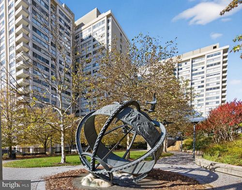 apt-2105s-4515 Willard Ave, CHEVY CHASE, MD, 20815-3681 | Card Image