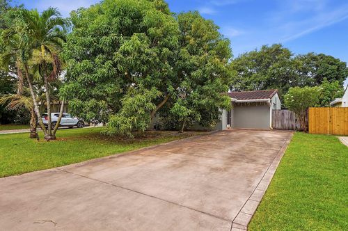 1208 N 31st Avenue, Hollywood, FL, 33021 | Card Image