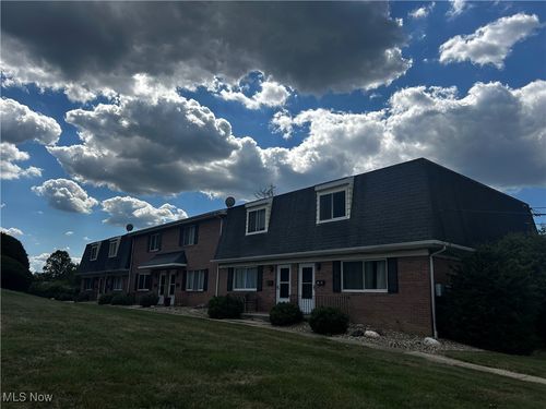 2744 Juno Pl, Fairlawn, OH, 44333-4122 | Card Image