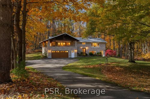 1632 Old Barrie Rd E, Oro Medonte, ON, L0L1T0 | Card Image