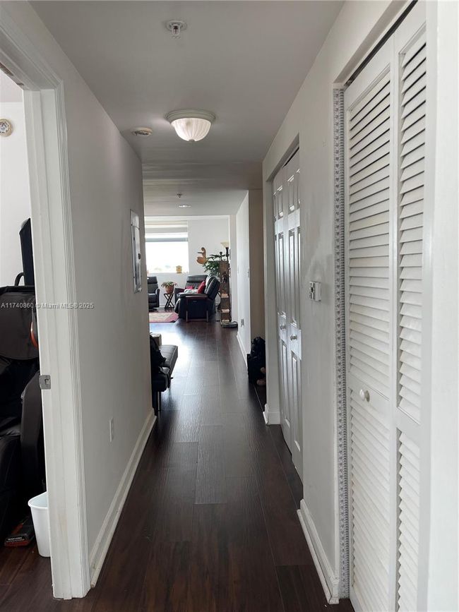 APT-501 - 140 S Dixie Hwy, Condo with 3 bedrooms, 2 bathrooms and null parking in Hollywood FL | Image 16