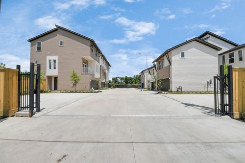 5903 Urban Dr, Houston, TX, 77050 | Card Image