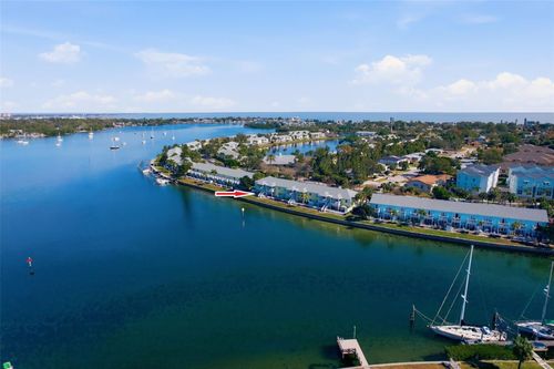 b-3783 Pompano Dr Se, ST PETERSBURG, FL, 33705 | Card Image