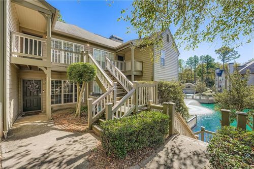 609 Mill Pond Dr Se, Smyrna, GA, 30082-3813 | Card Image