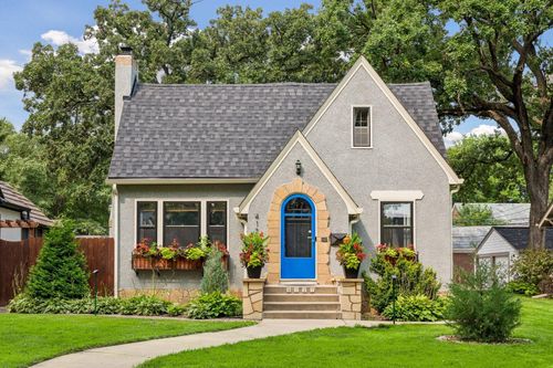4127 Washburn Ave N, Minneapolis, MN, 55412-1529 | Card Image