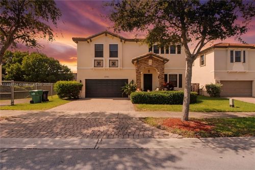 22760 Sw 105th Ave, Cutler Bay, FL, 33190-1455 | Card Image