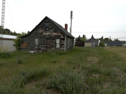 5028 49 Ave, Irma, AB, T0B2H0 | Card Image