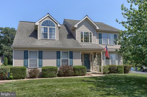 50 Tower Dr, ELIZABETHTOWN, PA, 17022-8320 | Card Image