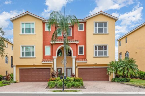 1304 3rd Street Cir E, PALMETTO, FL, 34221-4240 | Card Image