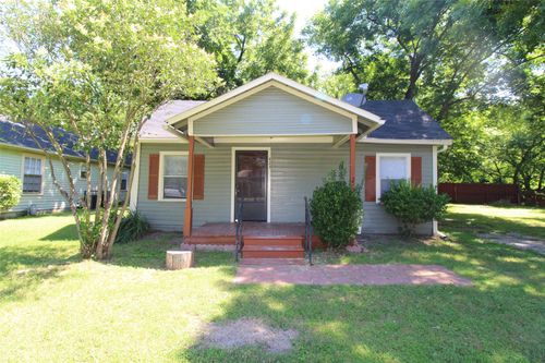 423 Dr Martin Luther King Jr Blvd, Waxahachie, TX, 75165-3861 | Card Image