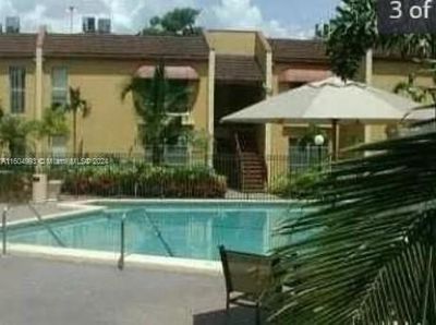 3-C - 4529 Treehouse Ln, Condo with 2 bedrooms, 1 bathrooms and null parking in Tamarac FL | Image 1