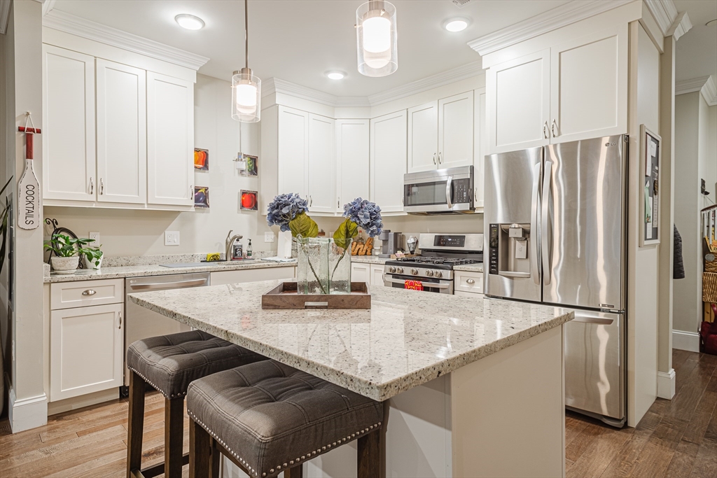 201 8 Island Ct, For Sale in Easton Zoocasa