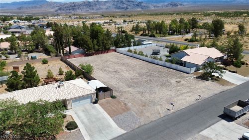5960 Doubletree Rd, Pahrump, NV, 89061-8281 | Card Image