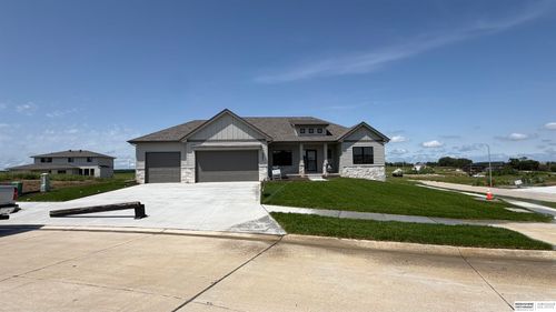 6502 S 214th Ave, Elkhorn, NE, 68022 | Card Image