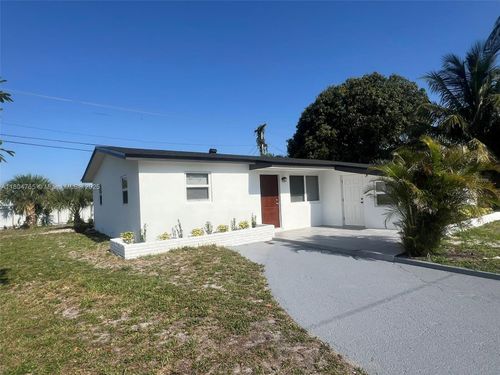 18740 Nw 42nd Pl, Miami Gardens, FL, 33055-2708 | Card Image