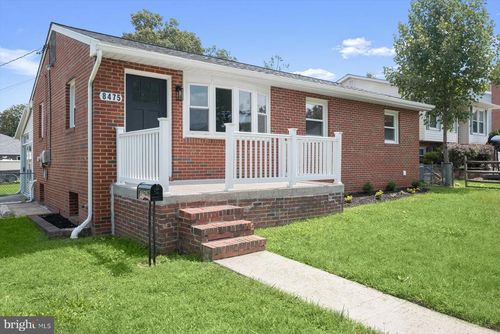 8475 Byrd Rd, PASADENA, MD, 21122-2630 | Card Image