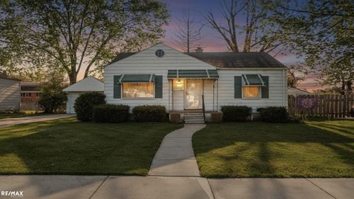 28466 Brentwood St, Southfield, MI, 48076-3004 | Card Image