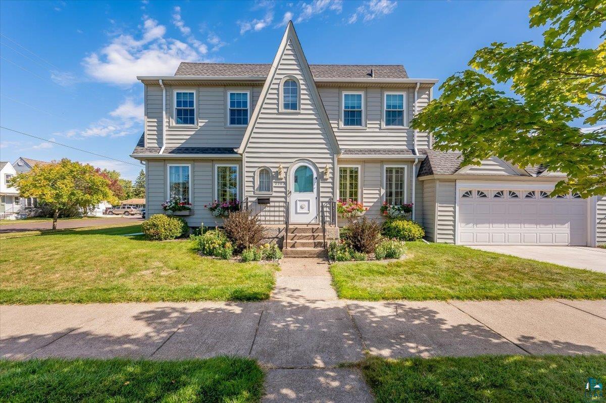 John Ave, Superior, WI 54880