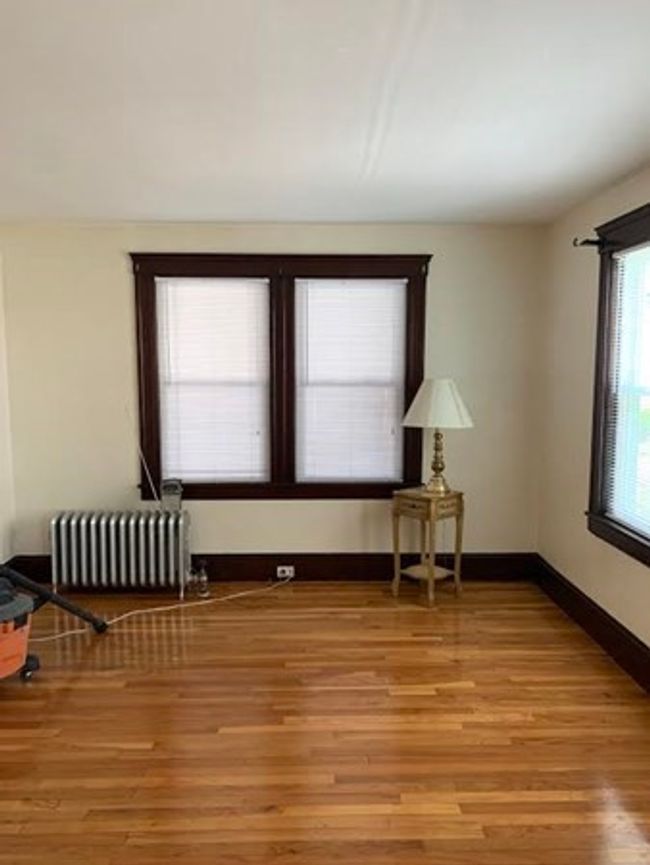 1 - 37 Grant Ave, Condo with 2 bedrooms, 1 bathrooms and 2 parking in Belmont MA | Image 8
