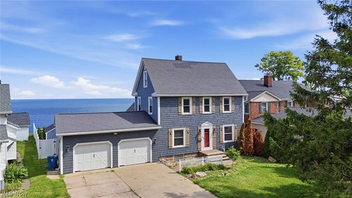 3107 E Erie Ave, Lorain, OH, 44052-2549 | Card Image