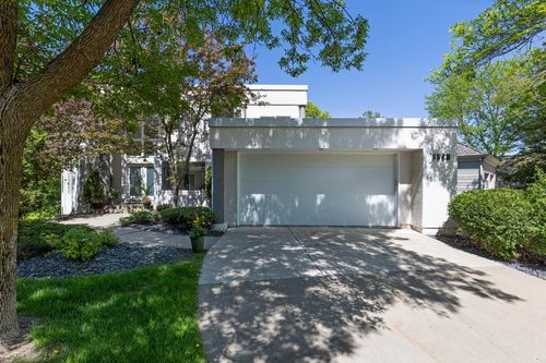 3520 Fairway Ln, Minnetonka, MN, 55305-4453 | Card Image