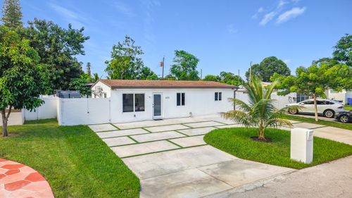 6135 Nw 24th Ct, Margate, FL, 33063-1956 | Card Image