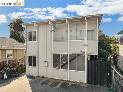 1226 Haskell St, Berkeley, CA, 94702-2499 | Card Image
