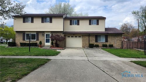 2620 Elmridge Rd, Toledo, OH, 43613-1215 | Card Image