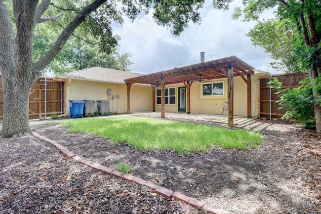 Back of property with a patio area | Image 27