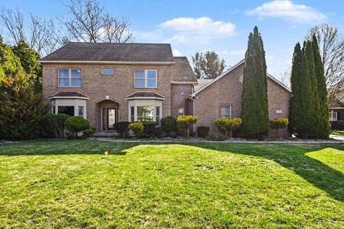 10 Cobblestone Pl, Saginaw, MI, 48603-3545 | Card Image