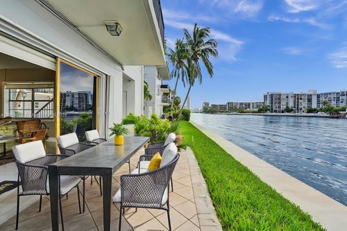 s105-2600 S Ocean Dr, Hollywood, FL, 33019 | Card Image