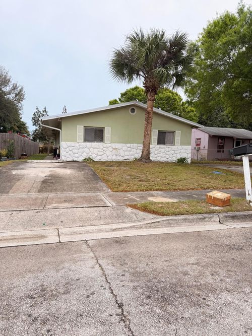 812 N 24th St, Fort Pierce, FL, 34950-6087 | Card Image