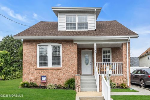 260 County Rd, Cliffwood, NJ, 07721-1104 | Card Image