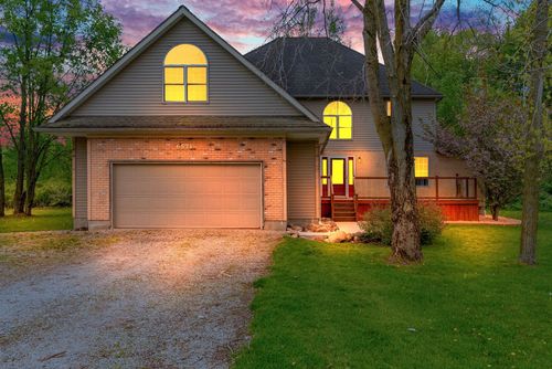 6571 Shagena Ln, China, MI, 48054-1120 | Card Image