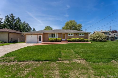 638 Borden Road, Cheektowaga, NY, 14227 | Card Image