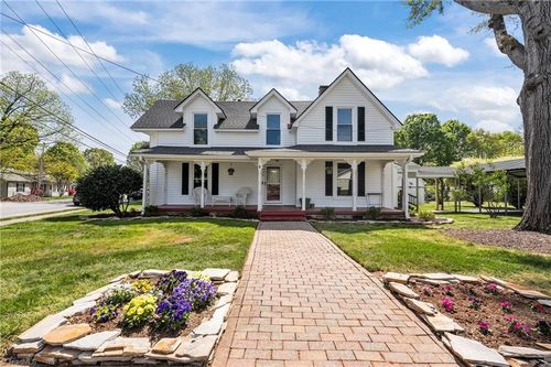 222 E Minneola St, Gibsonville, NC, 27249-2325 | Card Image