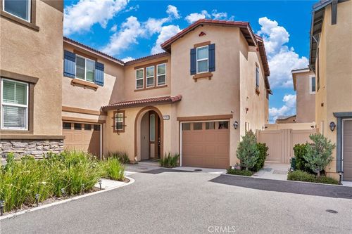 24280 White Willow Ave, Murrieta, CA, 92562-2156 | Card Image