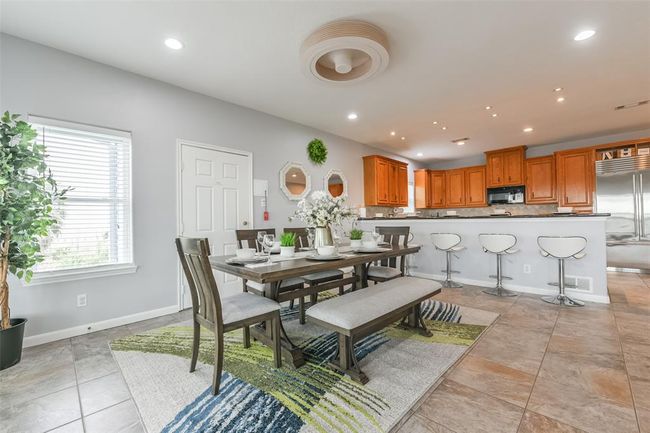 427 2 Nd St, House other with 3 bedrooms, 3 bathrooms and 1 parking in San Leon TX | Image 14