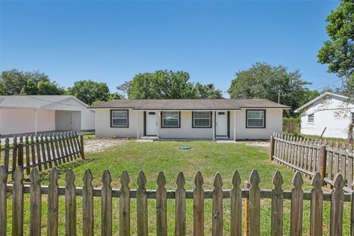 8703 Navajo Ave, TAMPA, FL, 33637-3323 | Card Image