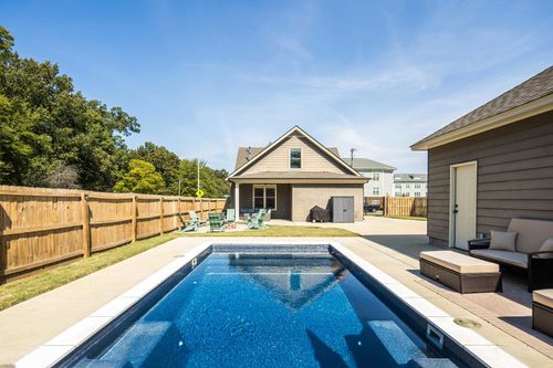 2339 Autumn Ave, Memphis, TN, 38112 | Card Image