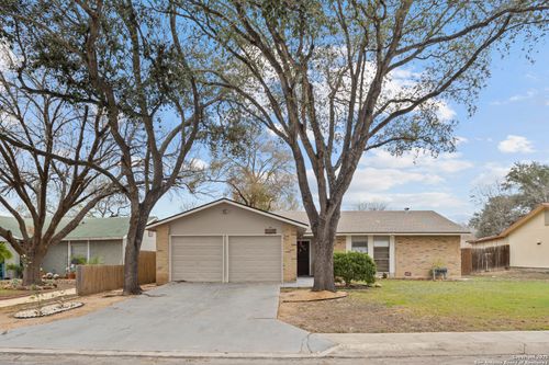 6839 Avila, San Antonio, TX, 78239-3603 | Card Image