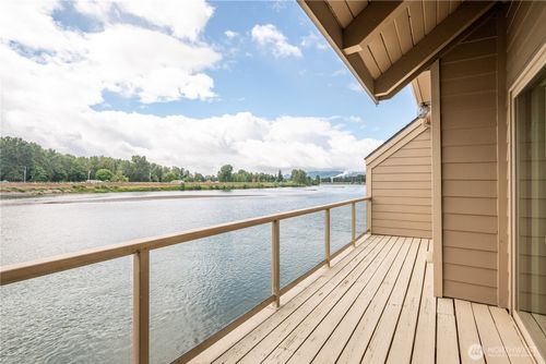 2-1310 River Rd, Longview, WA, 98632-3242 | Card Image