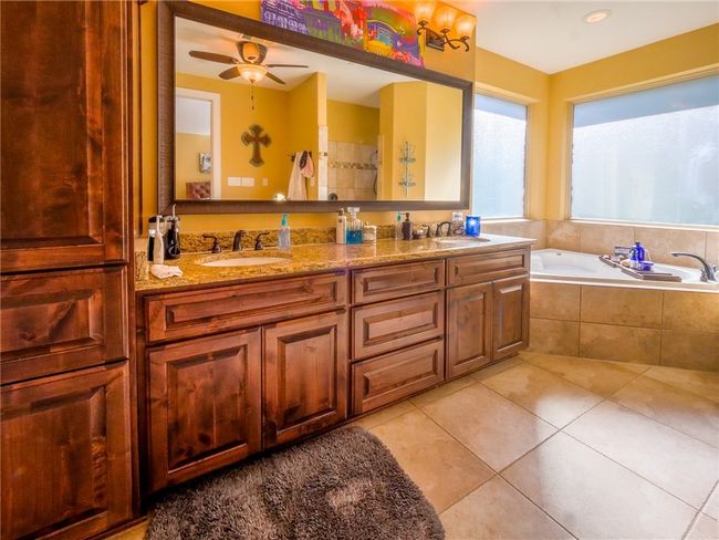 1142 Fletcher, House other with 4 bedrooms, 4 bathrooms and null parking in Anderson TX | Image 36